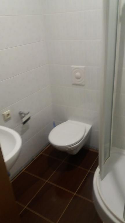 Vidu Guest House Utena Buitenkant foto